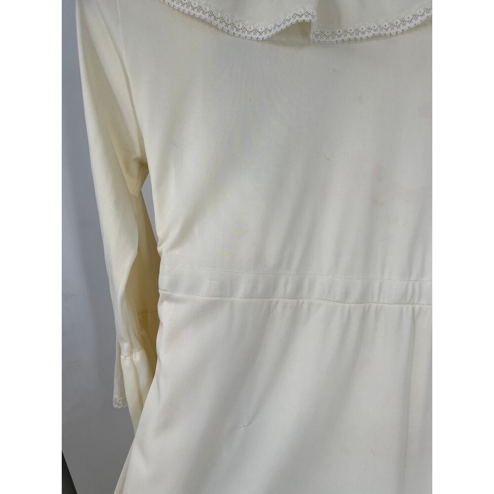 70s Vintage Ivory Ruffle Lace Trim Prairie Cottagecore Boho Wrap Maxi Robe - Picture 6 of 7